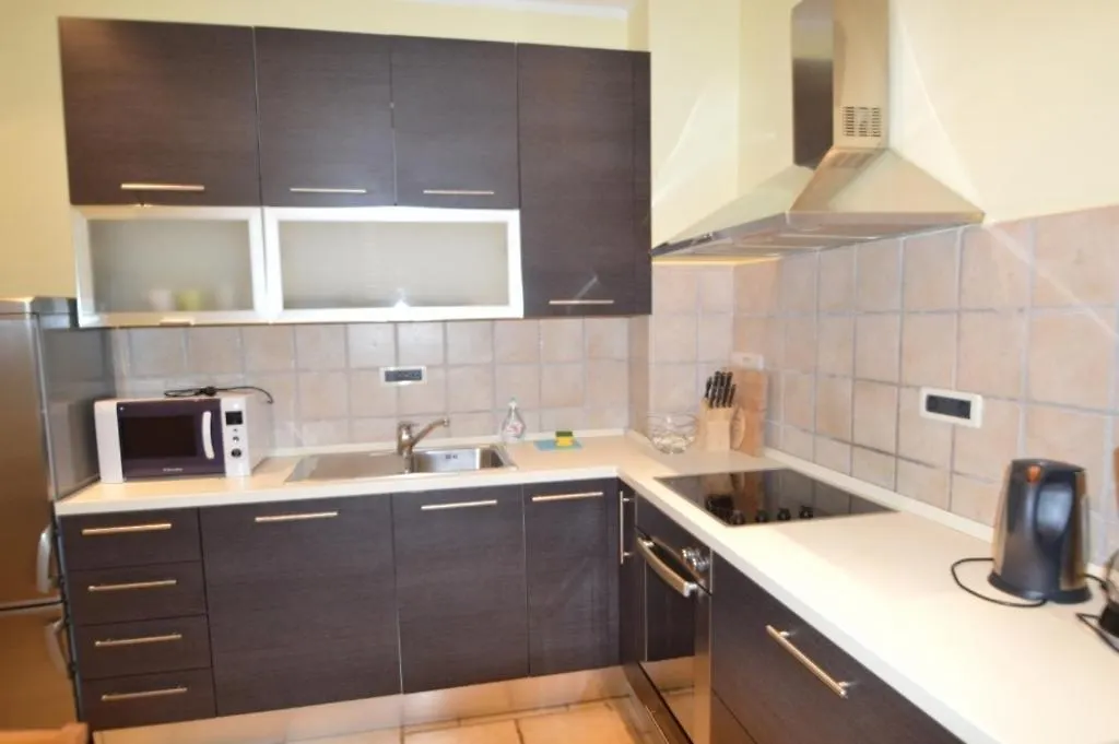 נובי ווינודולסקי Apartments Zdravko